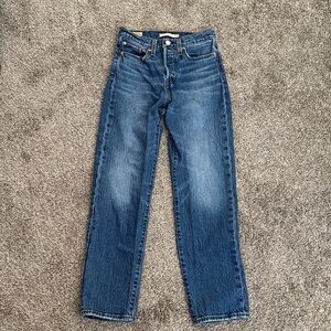 Levi’s Wedgie Straight Jeans
